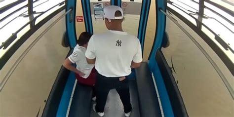 pareja aerovia|Video de pareja teniendo sexo en metrocable de Guayaquil:。